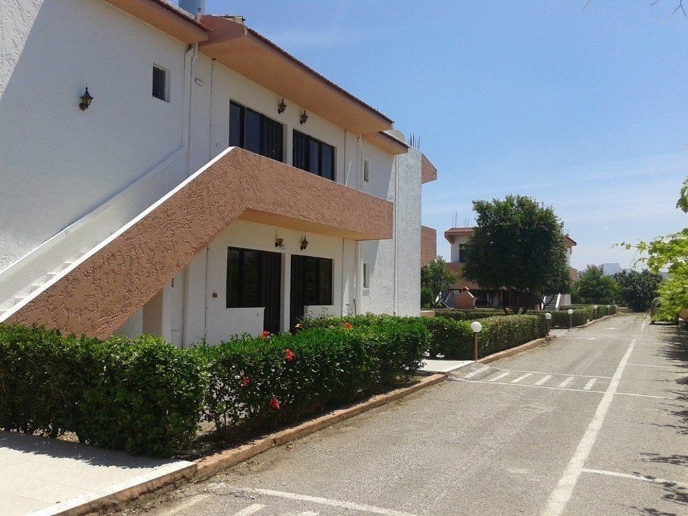 Kyriakos Studios Afantou Exterior foto